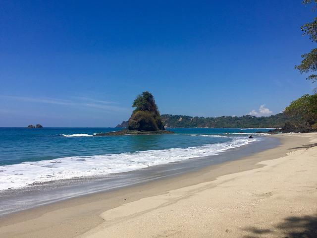 Playa Manuel Antonio